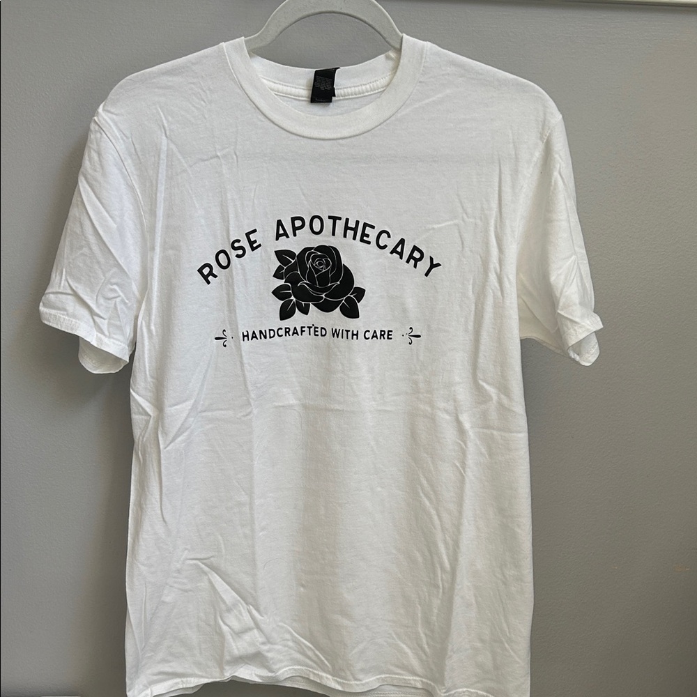 White Rose Apothecary Tee